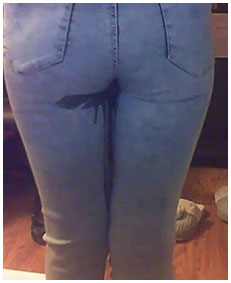 pissed my jeans on skype tight blue jeans wetting live 01