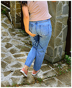 jeans wetting accident 4