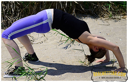 Yoga tights leaking pee on the beach