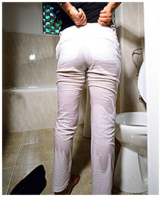 white pants piss with sara 00