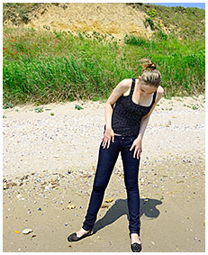 tight jeans wetting with claudia on the beach 03