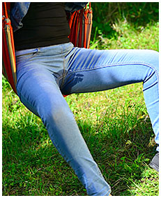 leaking into jeans while on the swing girl pisses herself 00