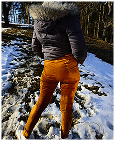 girl wetting herself in snow winter wetting her pants 05
