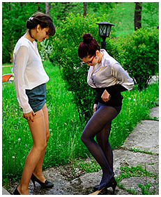 natalie and ruby wetting their skirts and pantyhose accident wetting deliberately 03