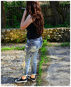 female desperation in torn jeans 03