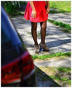 she pissed her tights next to the car 03