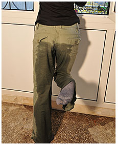 sexy girl pisses green army pants smoking 03