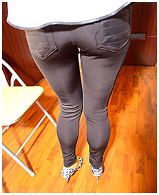 she pissed her office pants job interview fail 00053