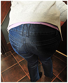 pissing in her jeans and pantyhose accident wetting herself pissing jeans wetting her pantyhose and jeans 00