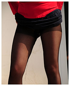 Too early at the office Dee bursts in her pantyhose locked outside