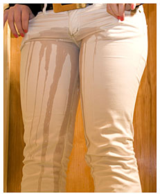 dominika wetting white jeans 002