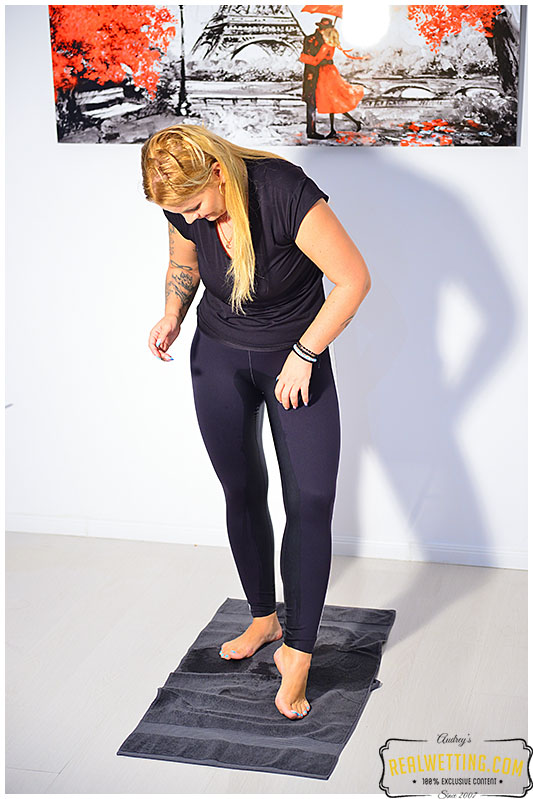 Moist yoga show