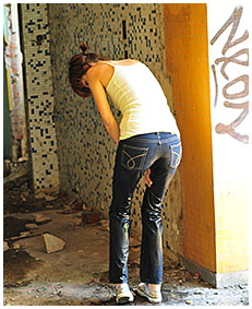 natalie wets her jeans in an abandoned building 03