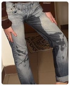 teenager peeing herself in jeans pissing jeans